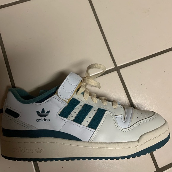 adidas forum low teal - Picture 4 of 5